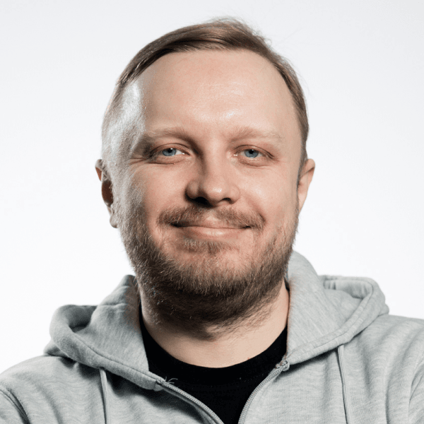 Александр Леонов